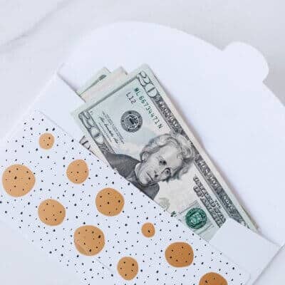 Cash Envelope System: How Does This Budgeting Method Work?