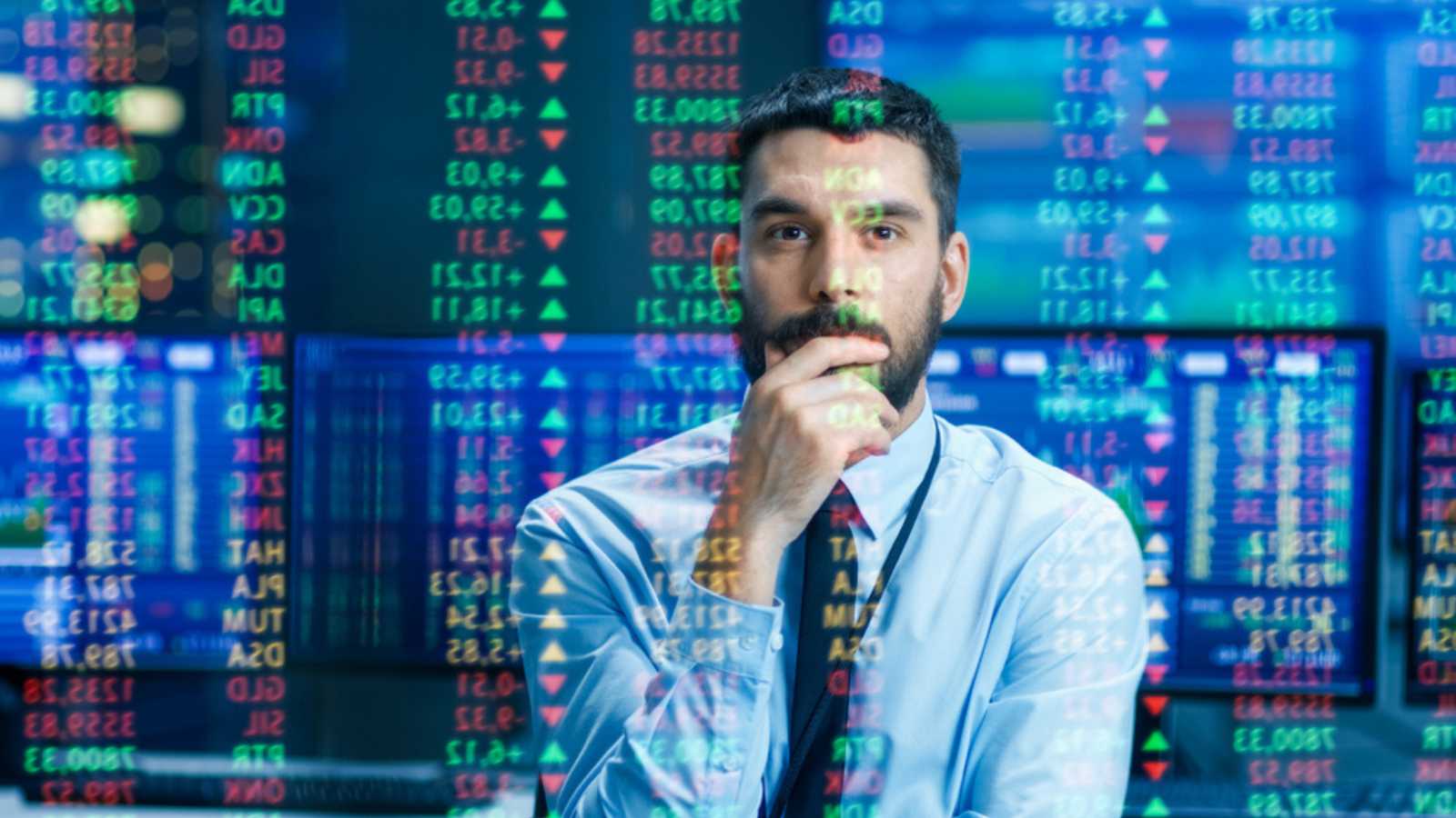 Man seeing stock market
