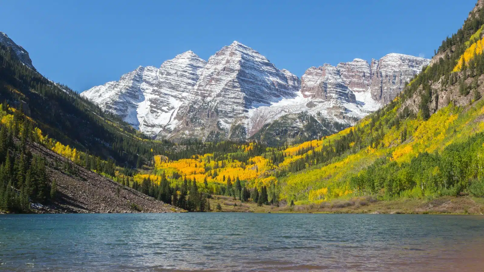 12 Places People Say They Would Move to Immediately If They Got Rich