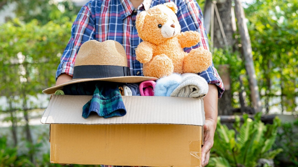 Low‑Cost Experiences People Can Enjoy Host a Creative Swap Meet