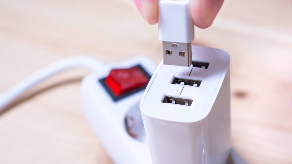 Cost‑Cutting Habits Hiding in Your House The Phantom Load Crusade