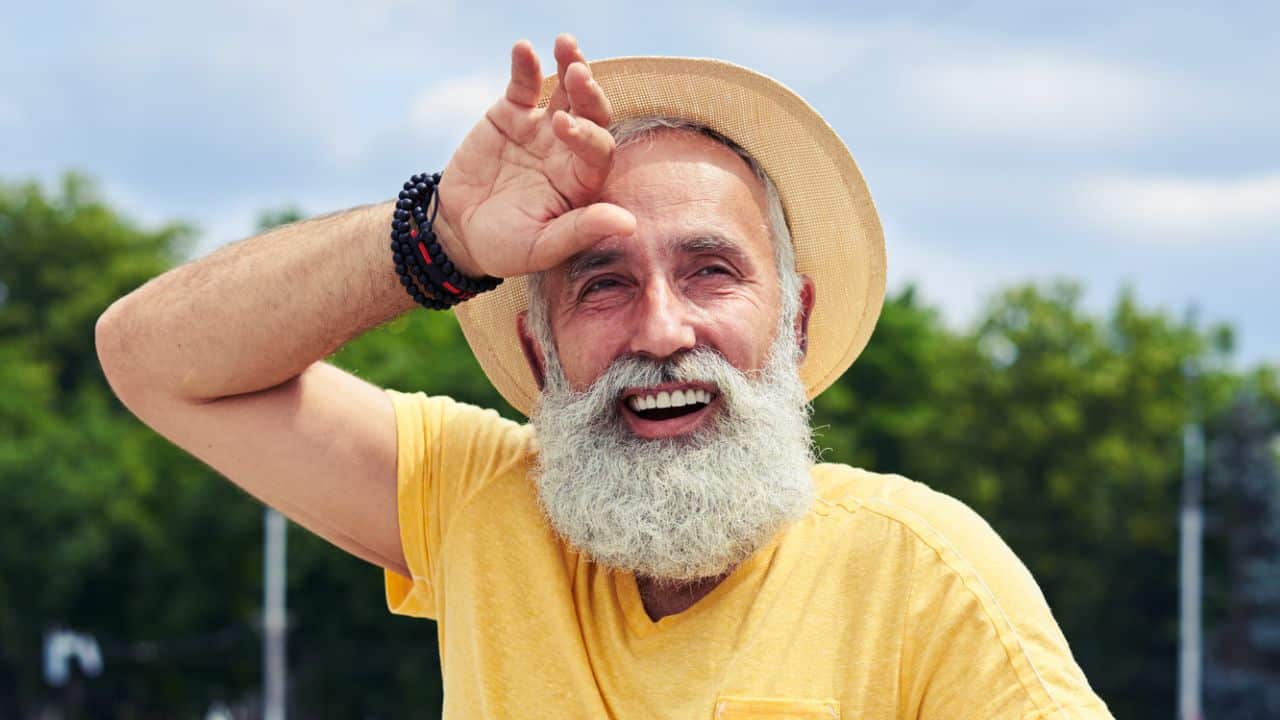 man beard sunglasses