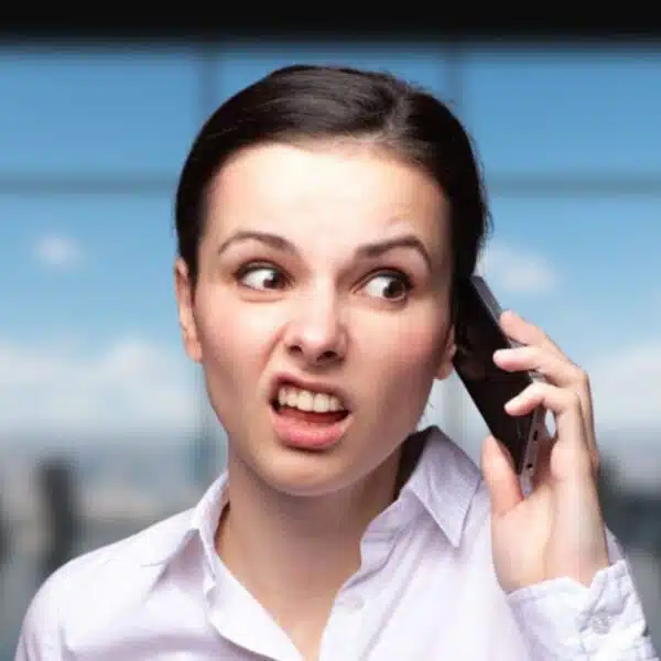 rude woman on the phone