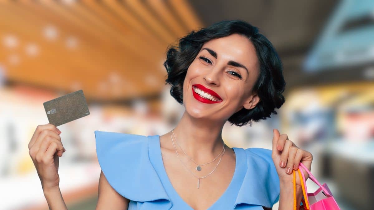 woman shopping with credit card