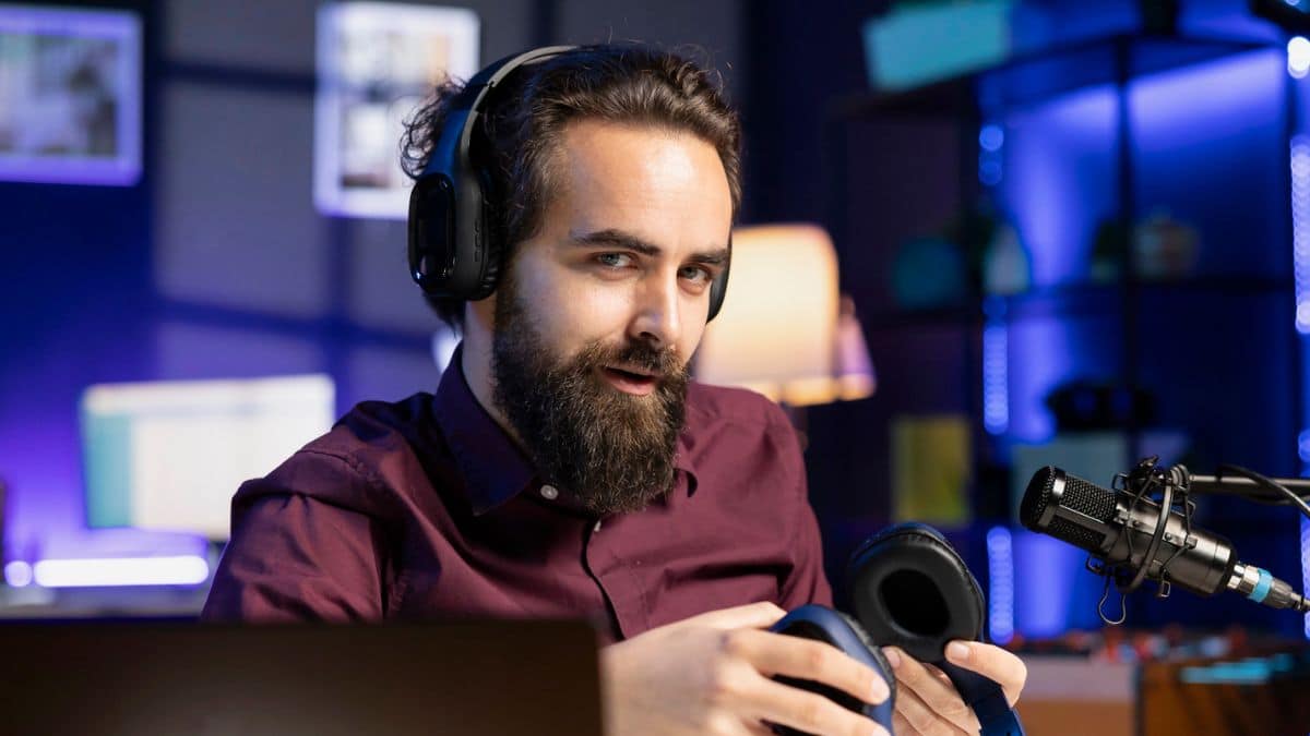 Ways Creators Can Turn Ideas Into Income man wearing headphones