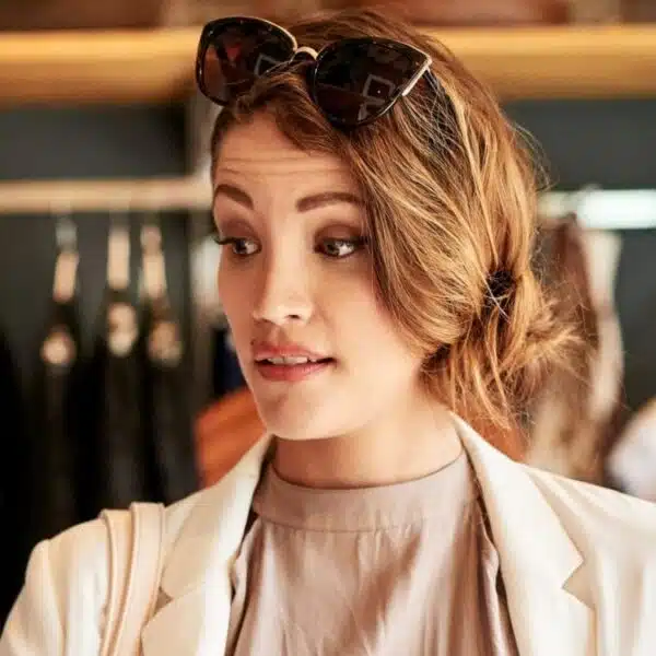 woman shopping with sunglasses