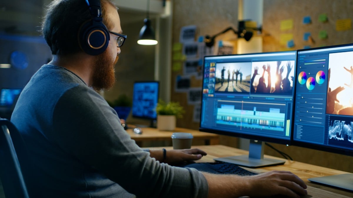 Skills That Can Open Opportunities Male-Videographer