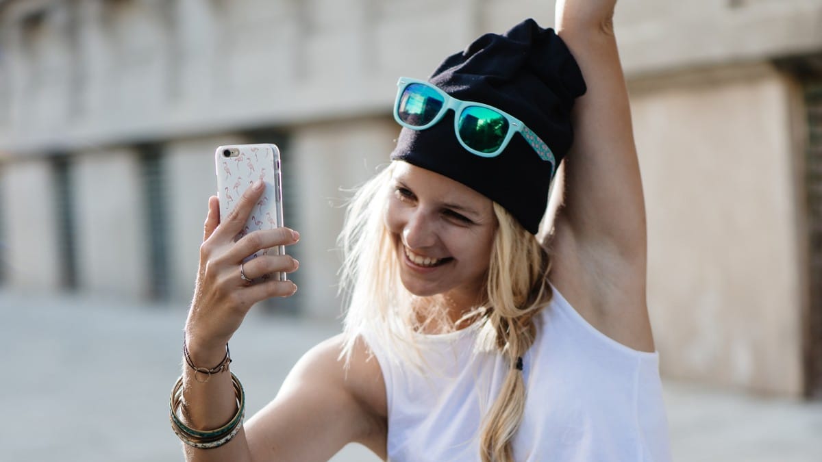 Skills That Can Open Opportunities Smart-Moves-with-Smartphones