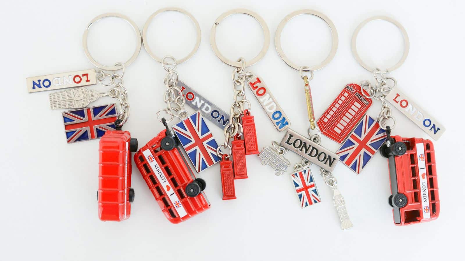 15 Popular Items That Just Aren’t Worth Buying keychains