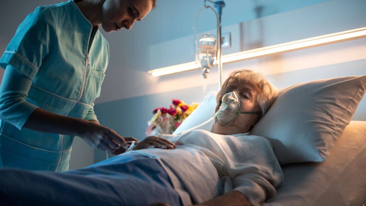 12 Night Jobs Perfect for Your Busy Life nurse