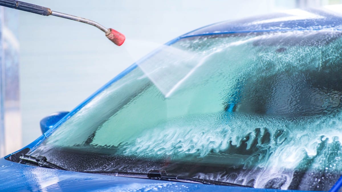 Low‑Effort Income Most People Skip Manual-car-wash-with-pressurized-water-in-car-wash-outside