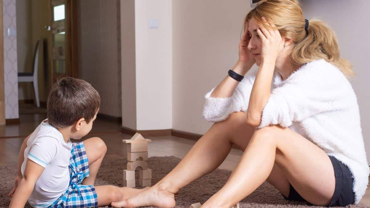 How Money Shapes Millennial Parenthood woman-mother-mom-tired-bored-lonely