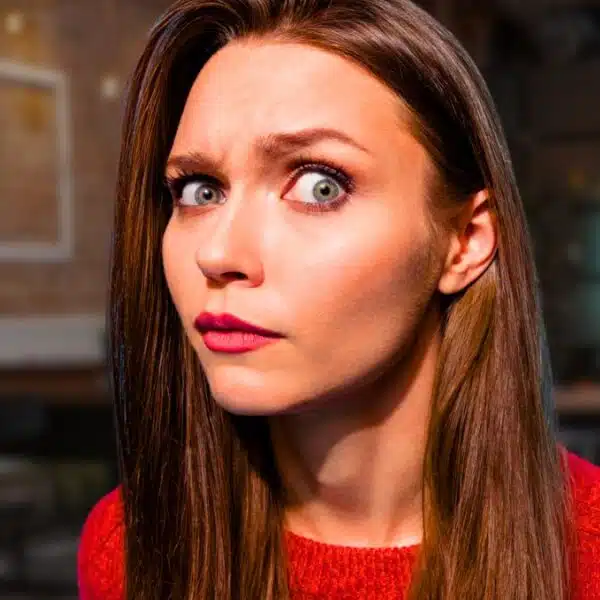 woman suspicious in coffee shop