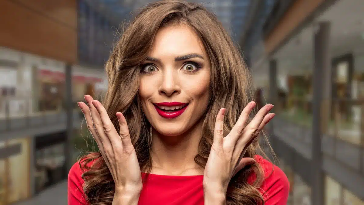 woman amazed at the mall