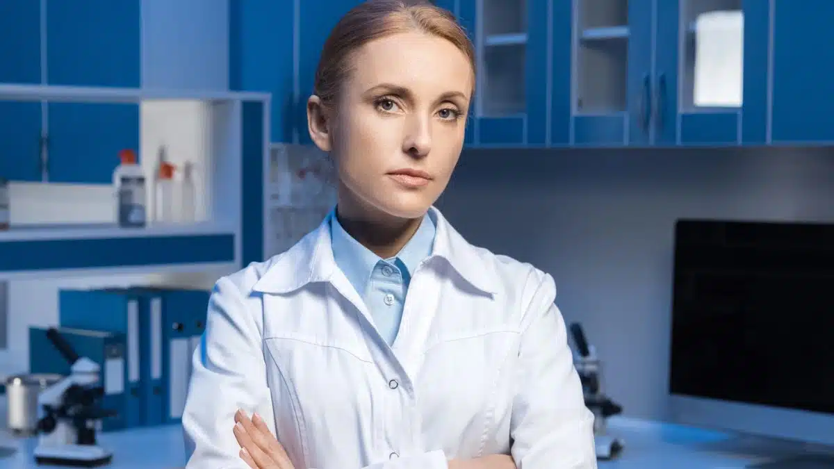 female scientist