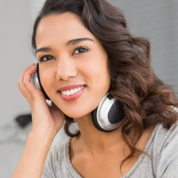 girl headphones laptop working