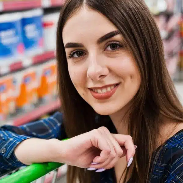 woman shopping in grocery