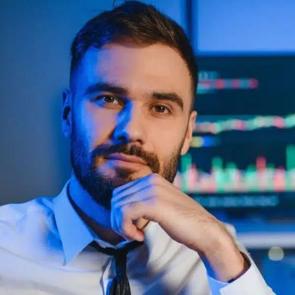 What Every New Investor Can Learn Before Buying In