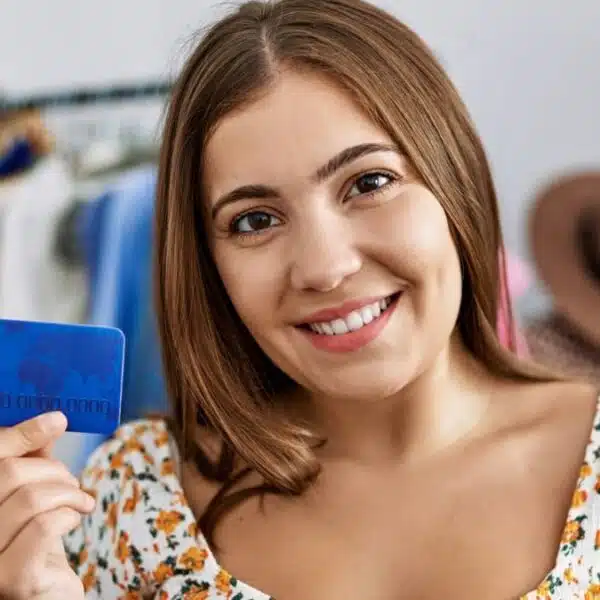 woman shopping with her credit card