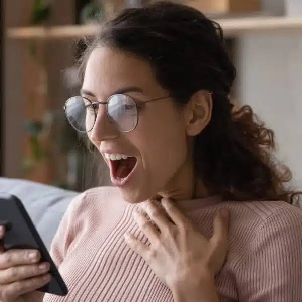 Woman making money online