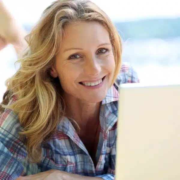 Woman planning out her financial goals