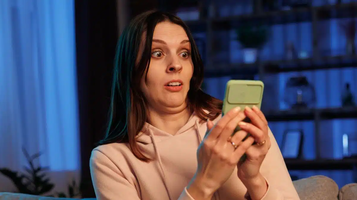 Woman shocked about the final balance