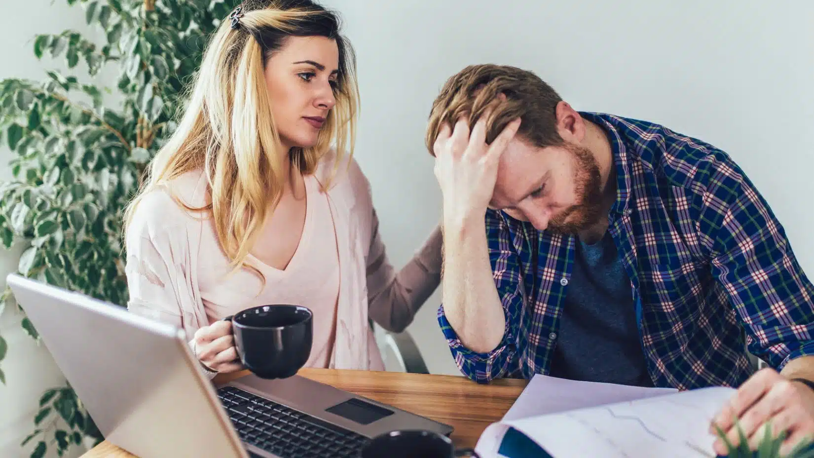 couple reviewing their budget (2)