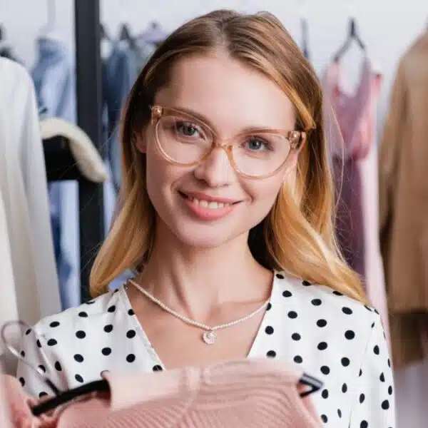 retail employee glasses