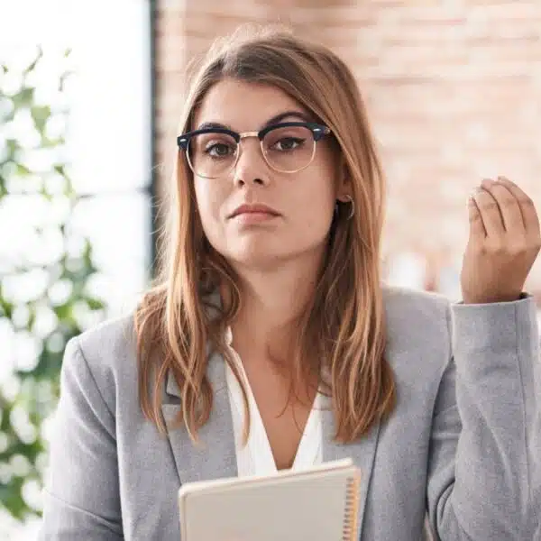 woman negotiating her salary
