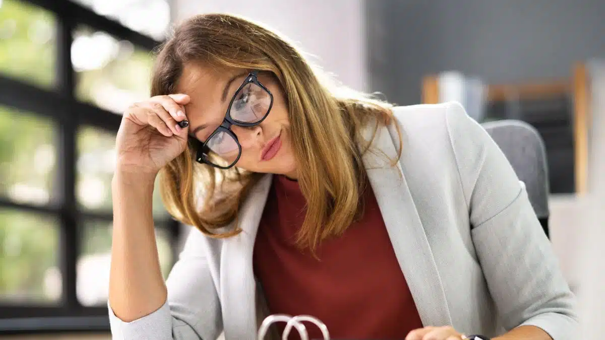 woman stressed worried at work