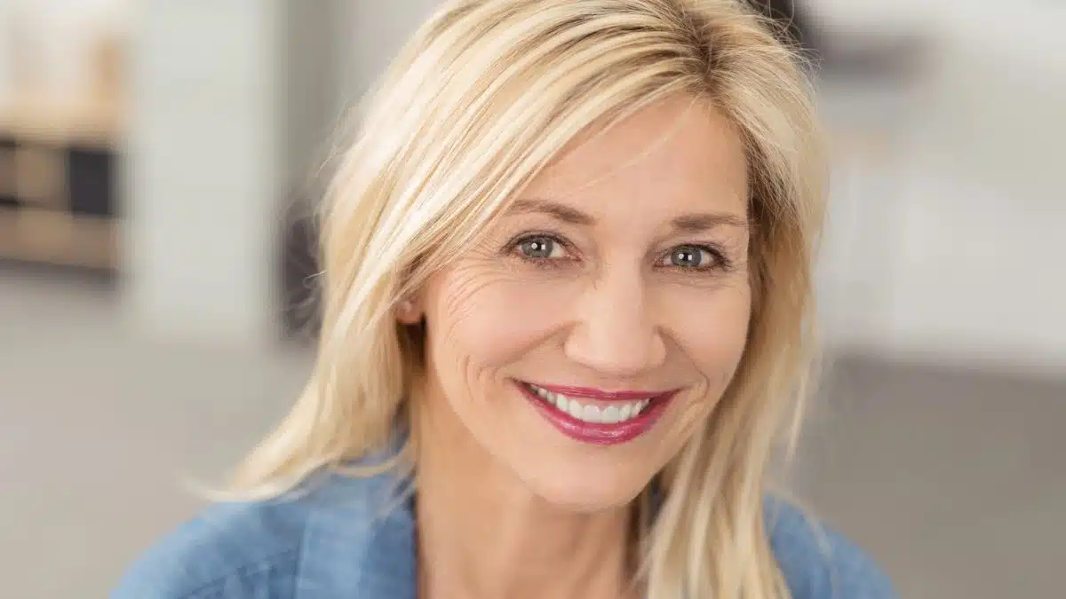 woman thinking at home smile