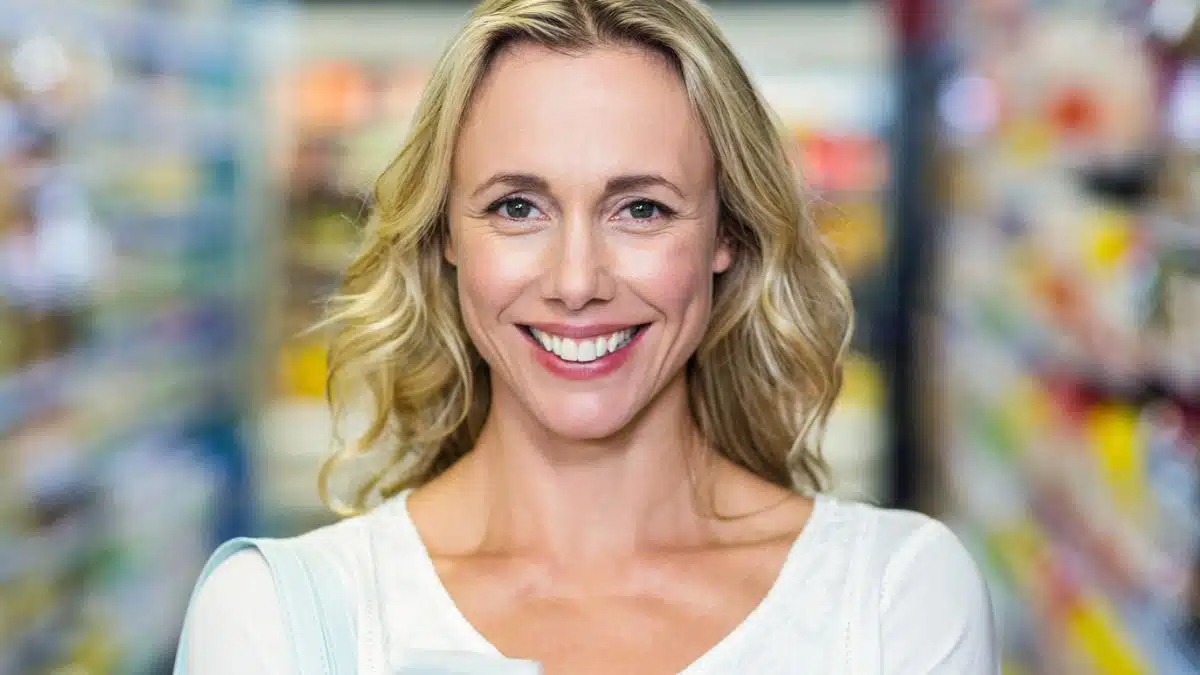 blonde woman shopping in the groceries