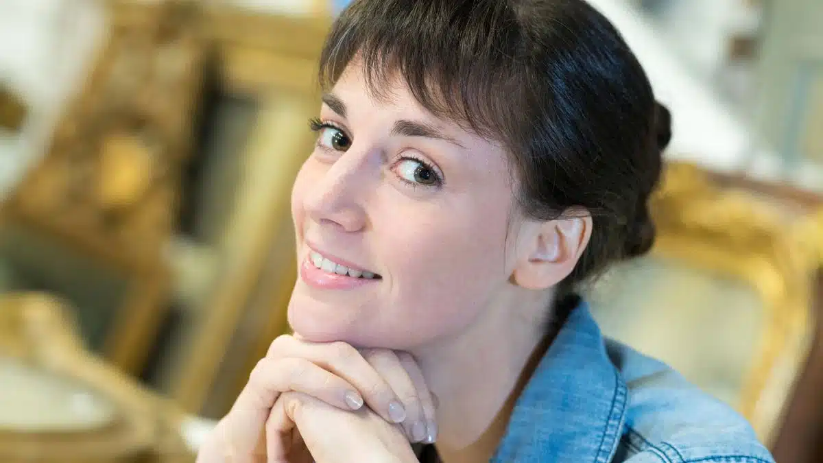 woman painting smile