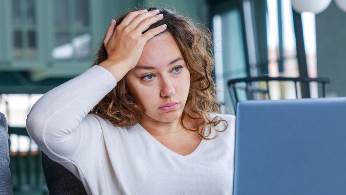 woman problems working from home