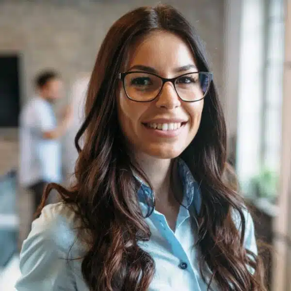 woman clipboard disgust (1)