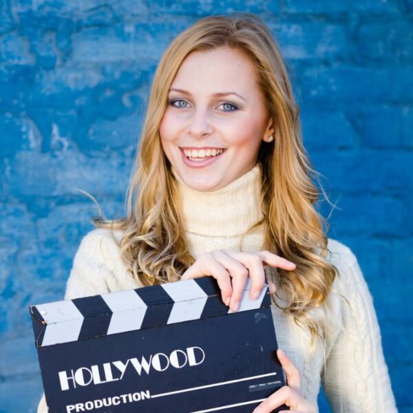 woman hollywood clapper