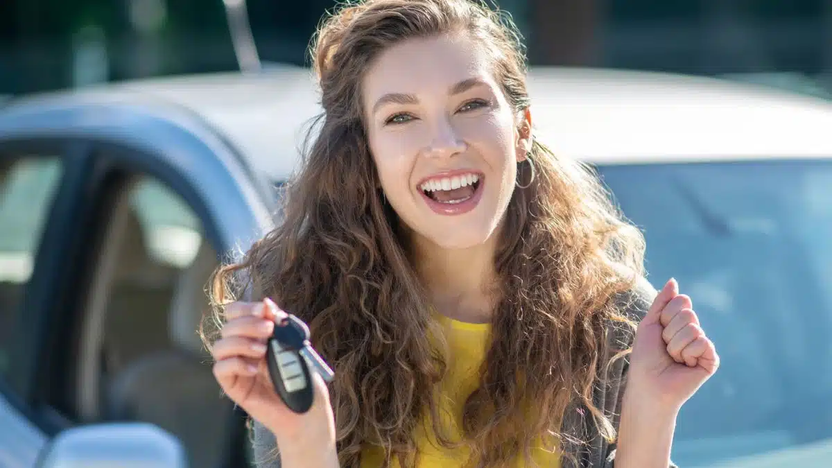woman with keys to the car