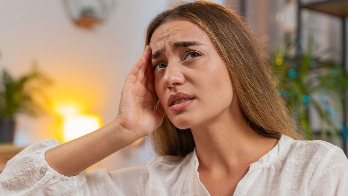woman with a headache 2