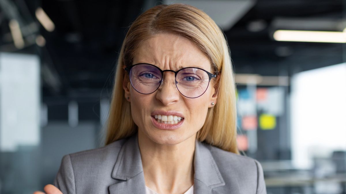 female boss mad