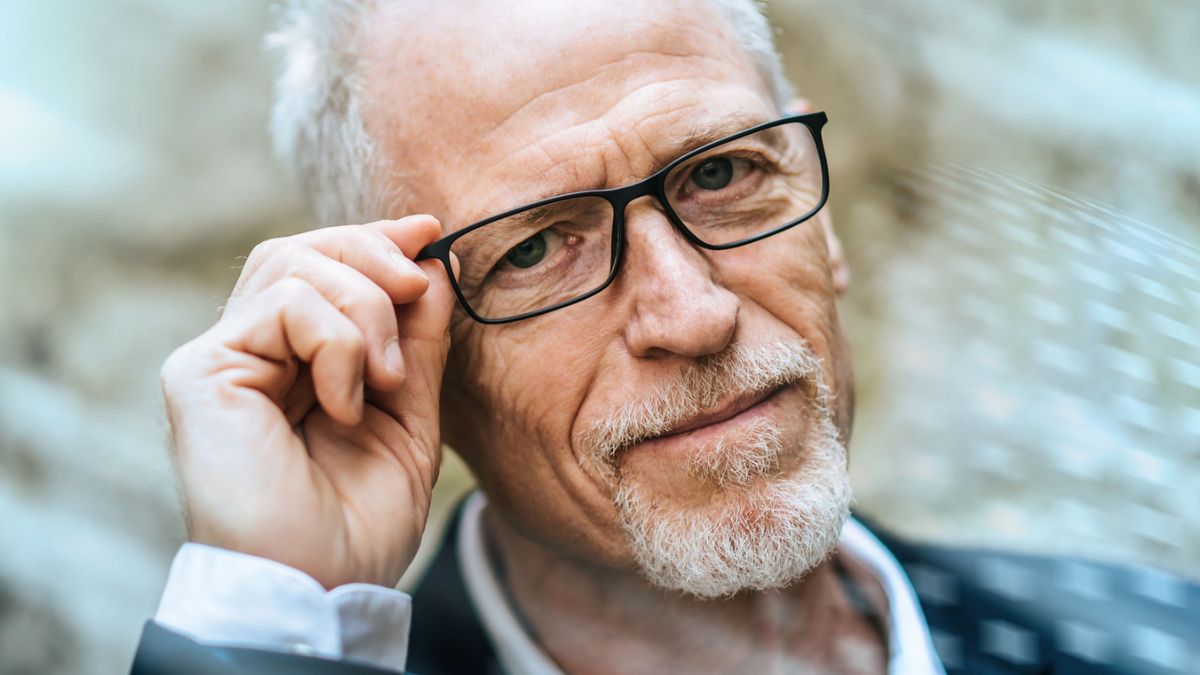 senior man with glasses