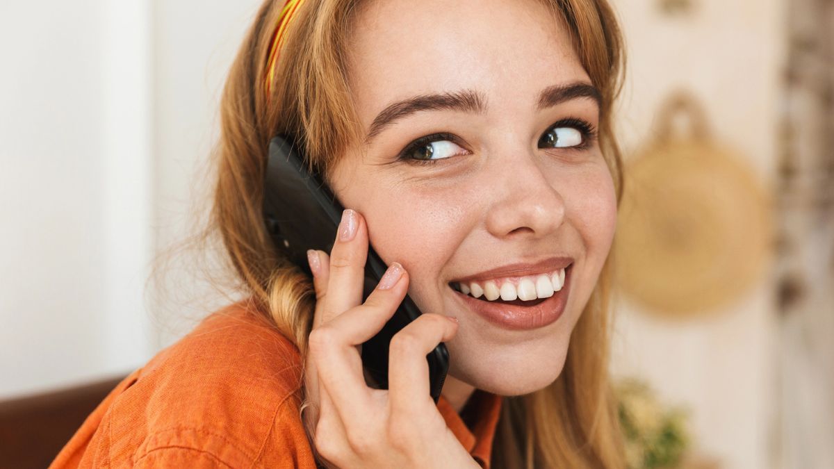 woman talking on the phone