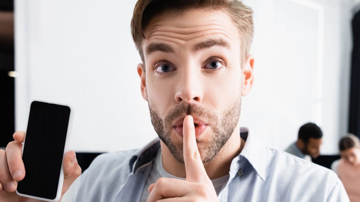 man quiet with phone