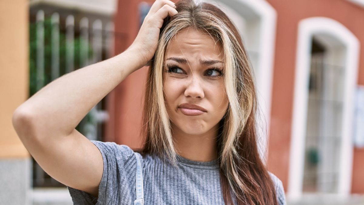 woman confused outside