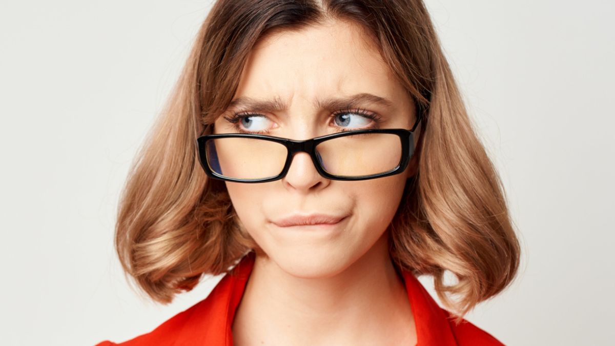woman glasses confused