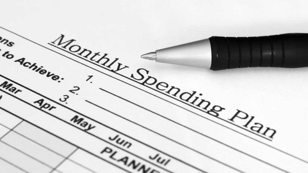 How Retirees Are Rethinking the 4% Rule This Decade spending may