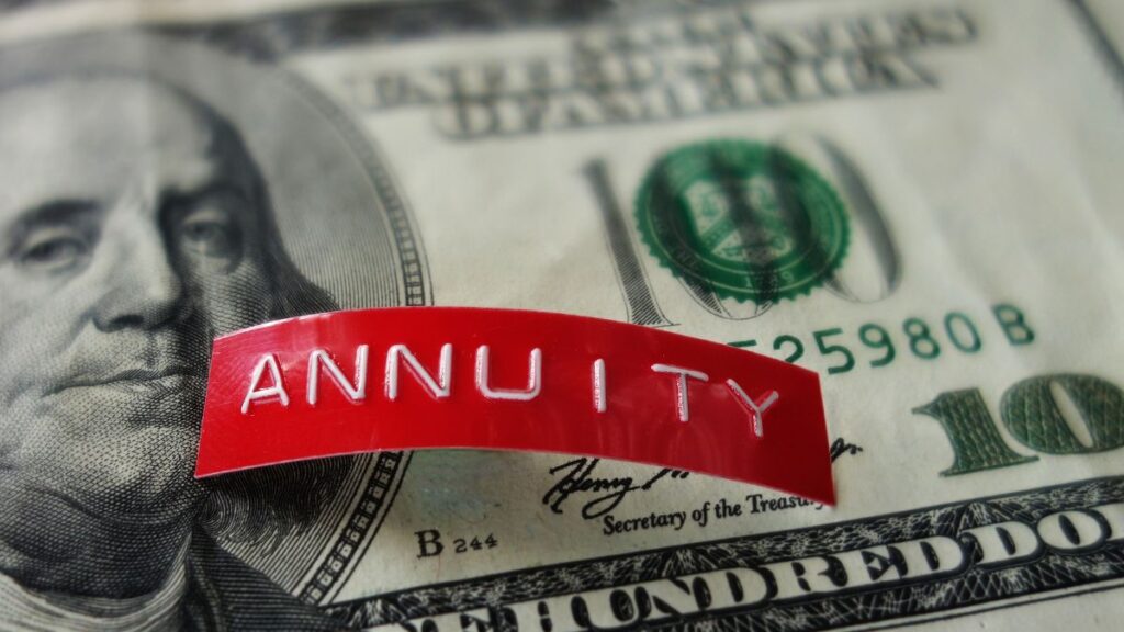 How to Turn Your Savings Into a Monthly Paycheck That Lasts Annuity