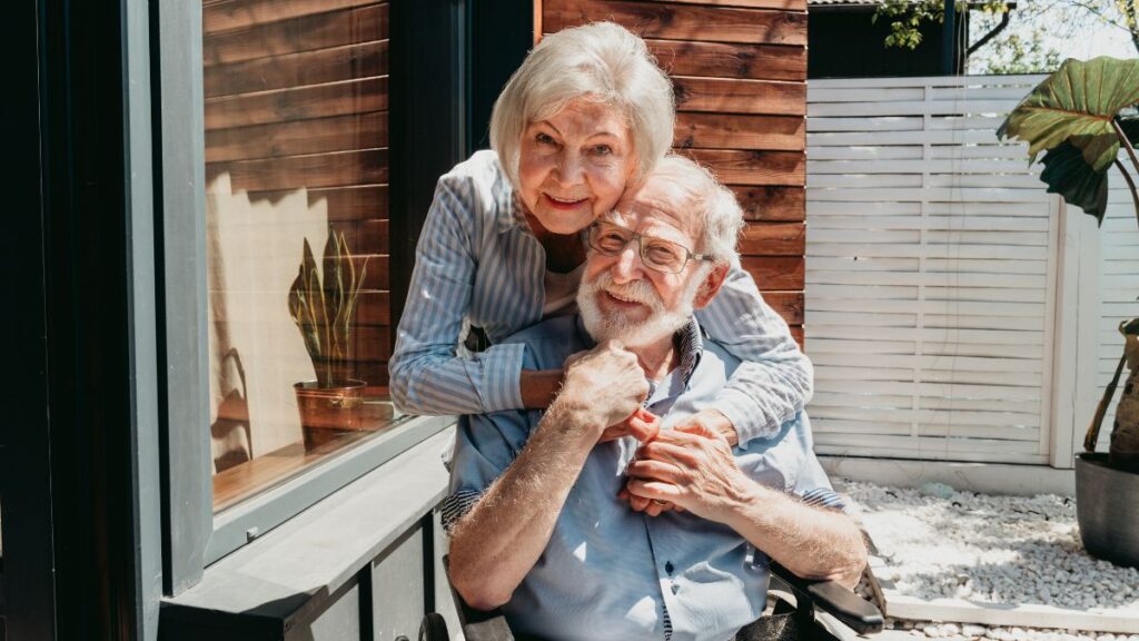 Retiring Together Without Driving Each Other Crazy: 14 Habits of Happy Couples Alone
