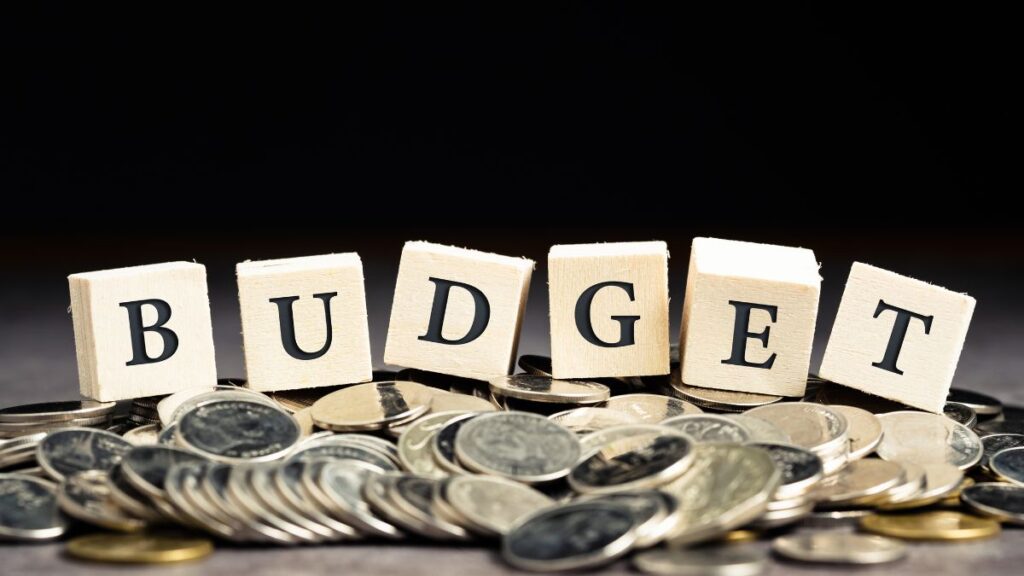 A Rough First Year of Retirement Taught Me These 11 Money Rules Budget