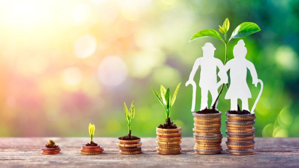Is Your Retirement Income Above Average? The Monthly Numbers to Compare Against Median and Average Retirement Income