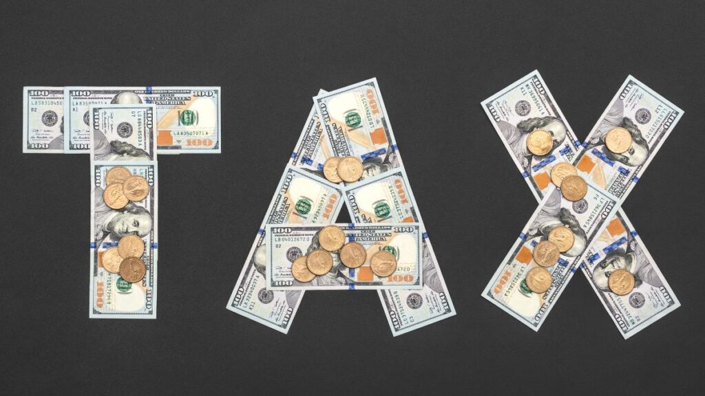 Is Your Retirement Income Above Average? The Monthly Numbers to Compare Against Taxes